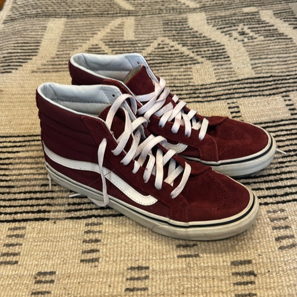 Vans sk8 hi slim high top sneaker. Maroon. Size 8.5M/10W.